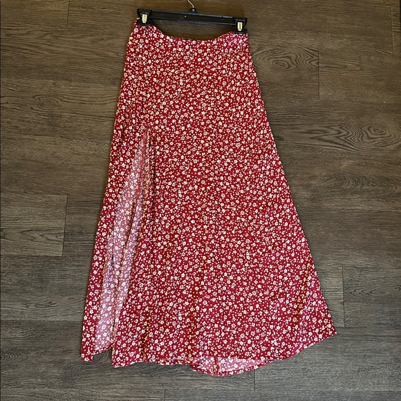 Reformation Zoe Skirt last tango - size 2 NWT - Picture 5 of 11